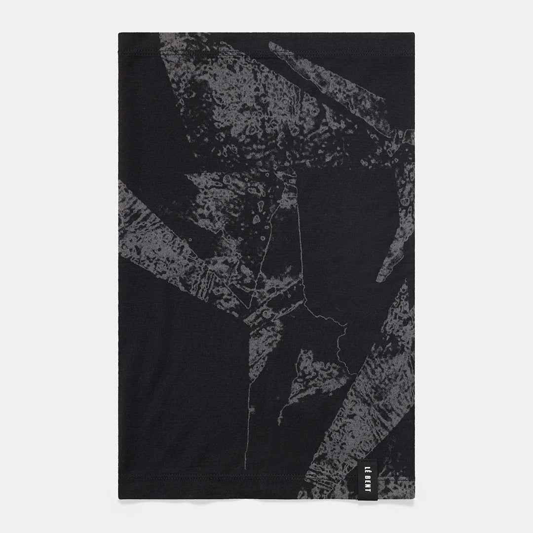 Le Bent Fractal Lightweight Neck Gaiter